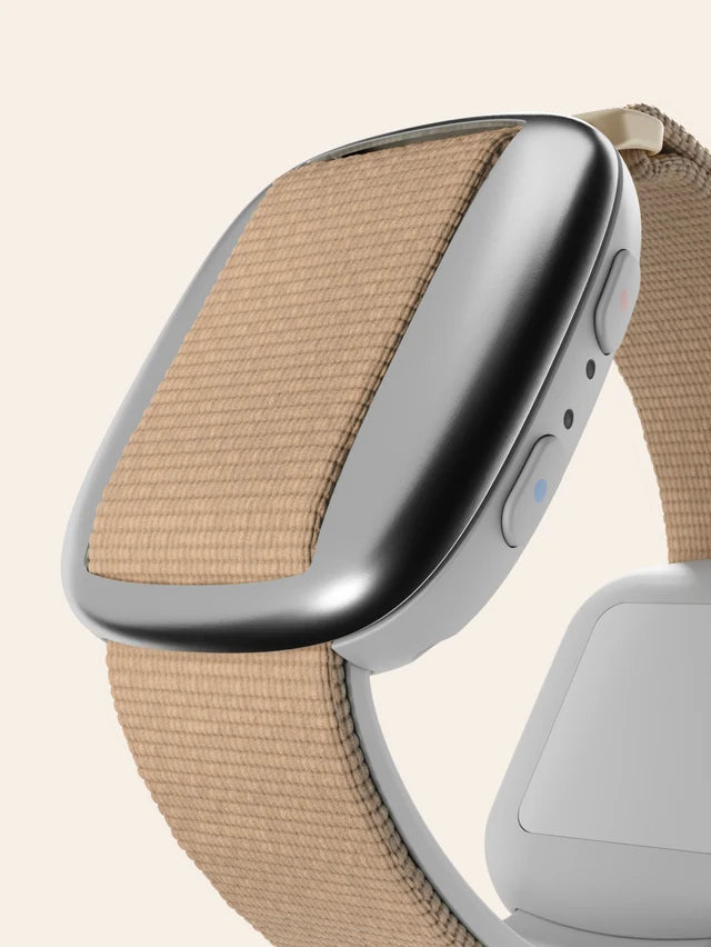 Cooling bracelet with an iced mocha strap